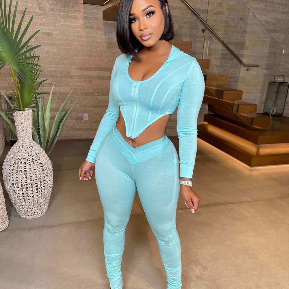 2 piece set